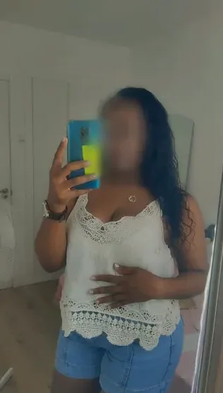 Jessica, 34