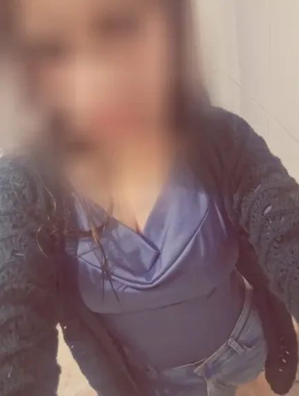 Katri, 33