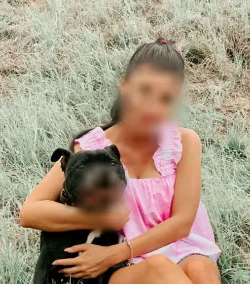 Laura, 36