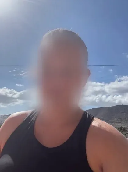 Nina, 37
