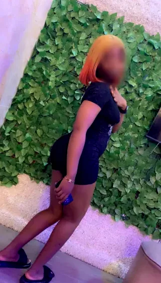 Vilma, 25
